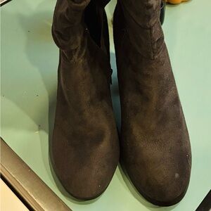 Tall sweater lined suede gray boots, size 8.5 M, 3 in heel, worn once.